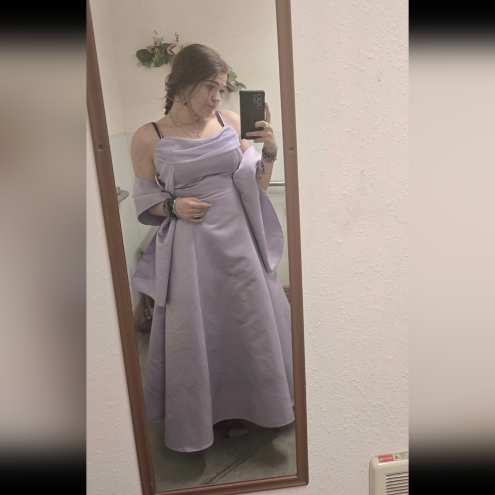 Lavender Formal Gown With Throw